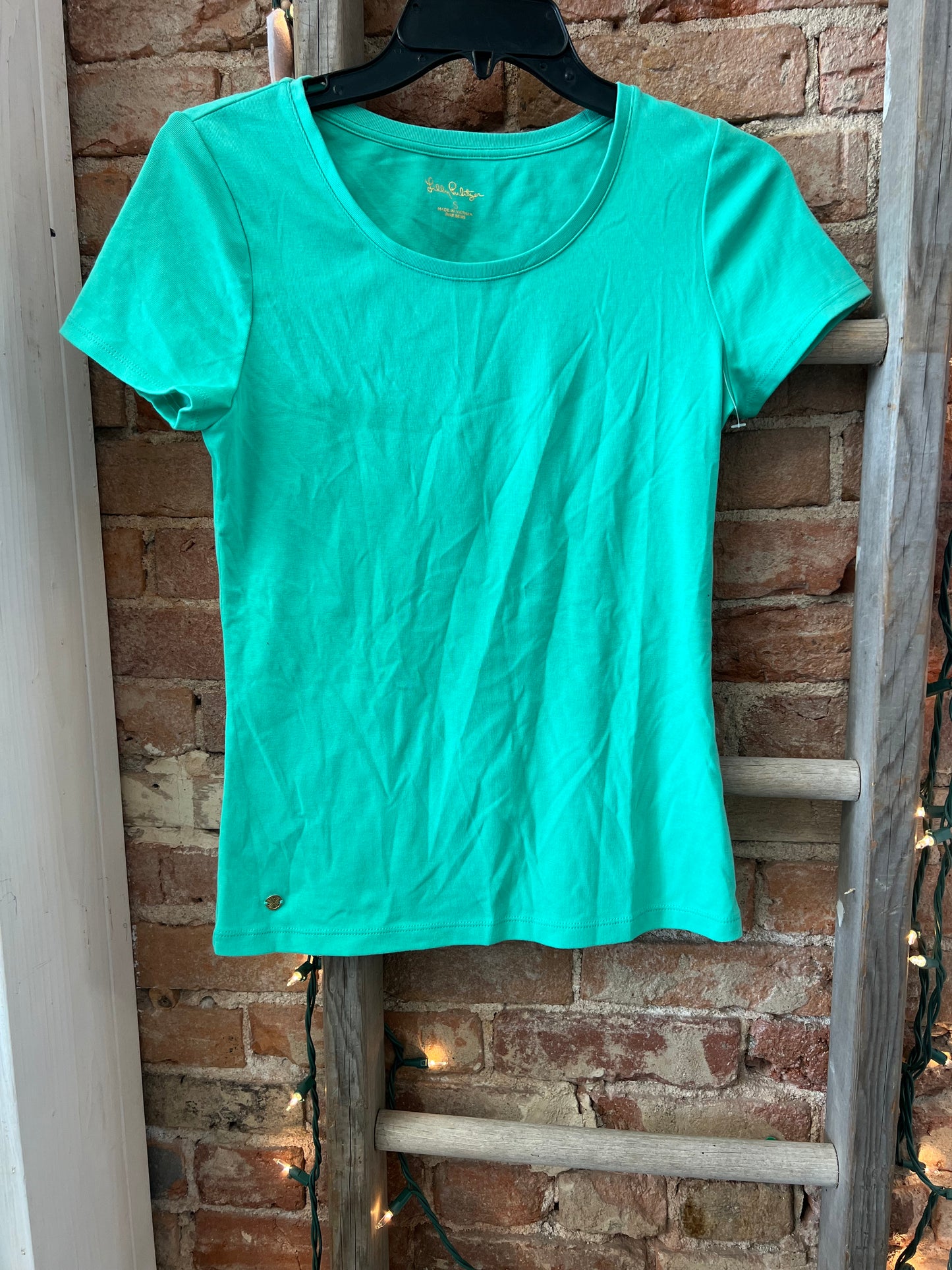 LILY PULITZER-NWT GREEN TShirt-Size Small